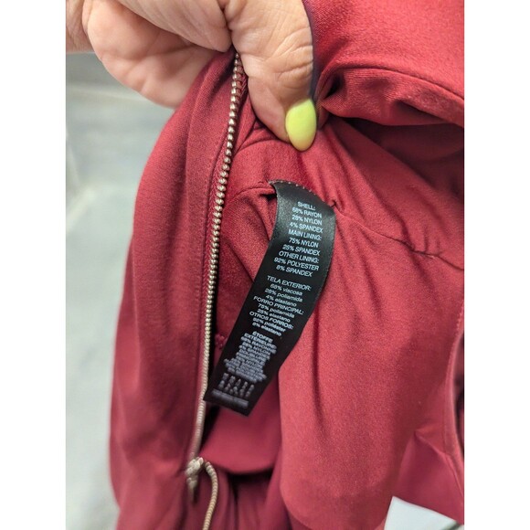 WHBM Size 4 Deep Red Mock Neck Bodycon Dress - Picture 9 of 10